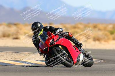 media/Feb-12-2022-SoCal Trackdays (Sat) [[3b21b94a56]]/Turn 16 (125pm)/